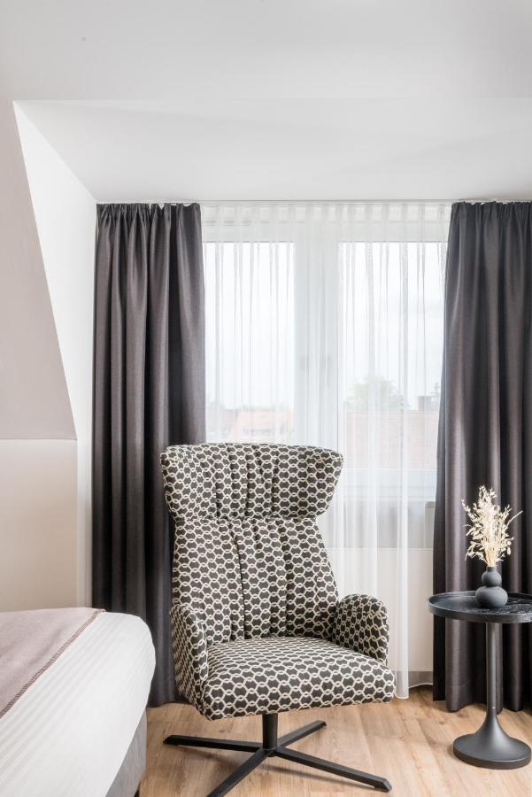 Neuendettelsau Landhotel Sonne מראה חיצוני תמונה